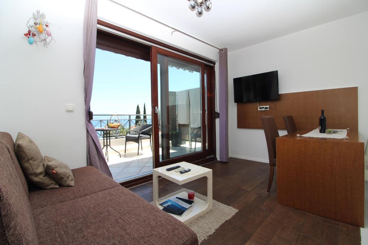 Apartments Seccareccia Opatija Exterior photo